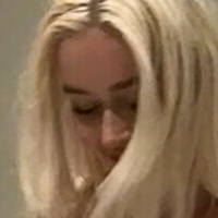 Kelly Lauren Nude