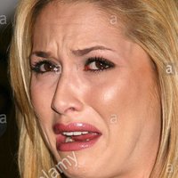 Tara Elizabeth Conner Nude