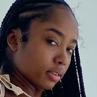 theniknikcourtney Nude